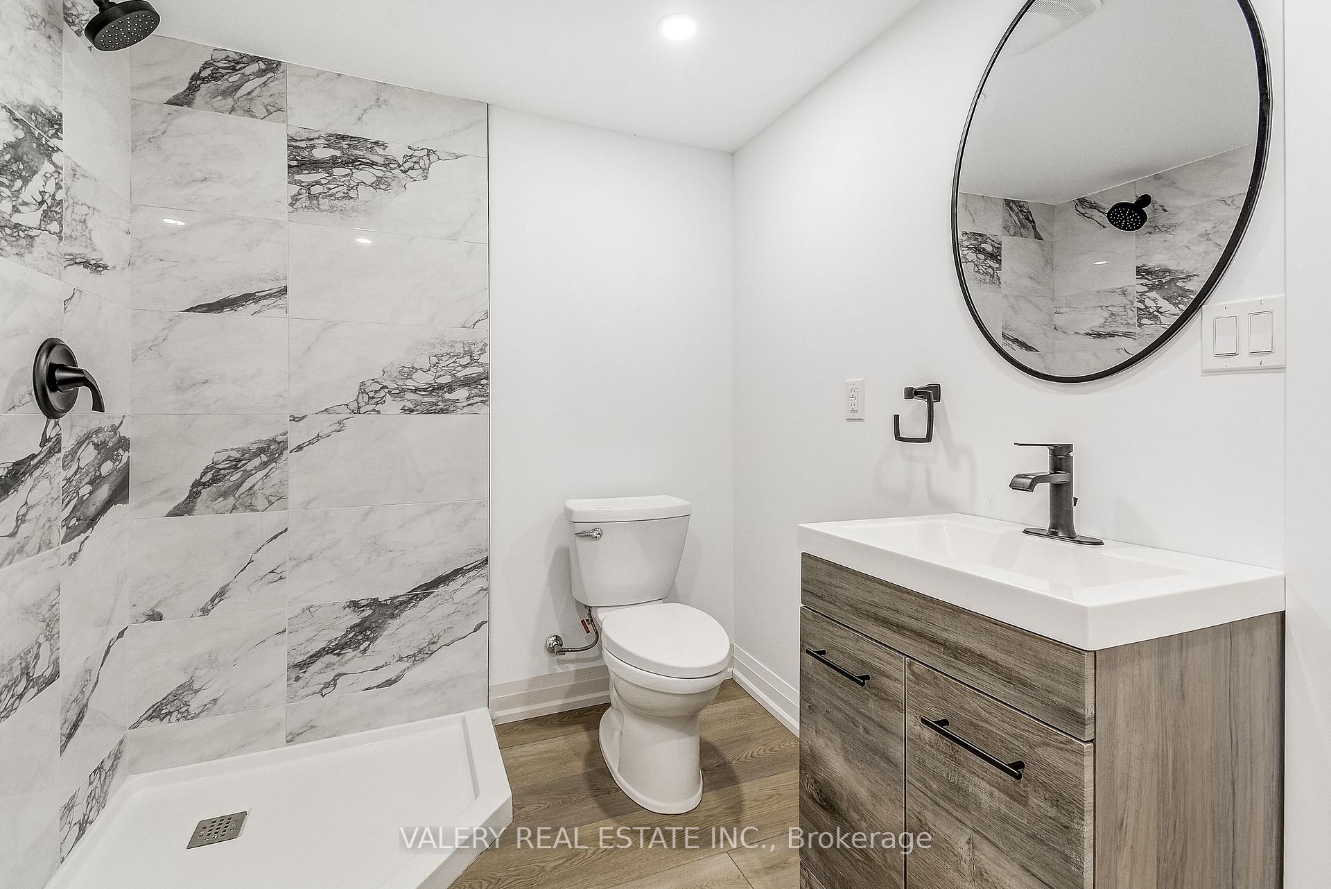Photo 30 of 26 Garden Crescent, Hamilton, Burkholme — HOMEH