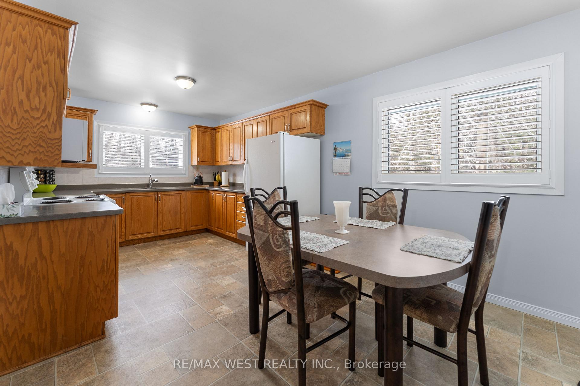 Photo 4 of 225 Pine Lake Road, Bonfield — HOMEH
