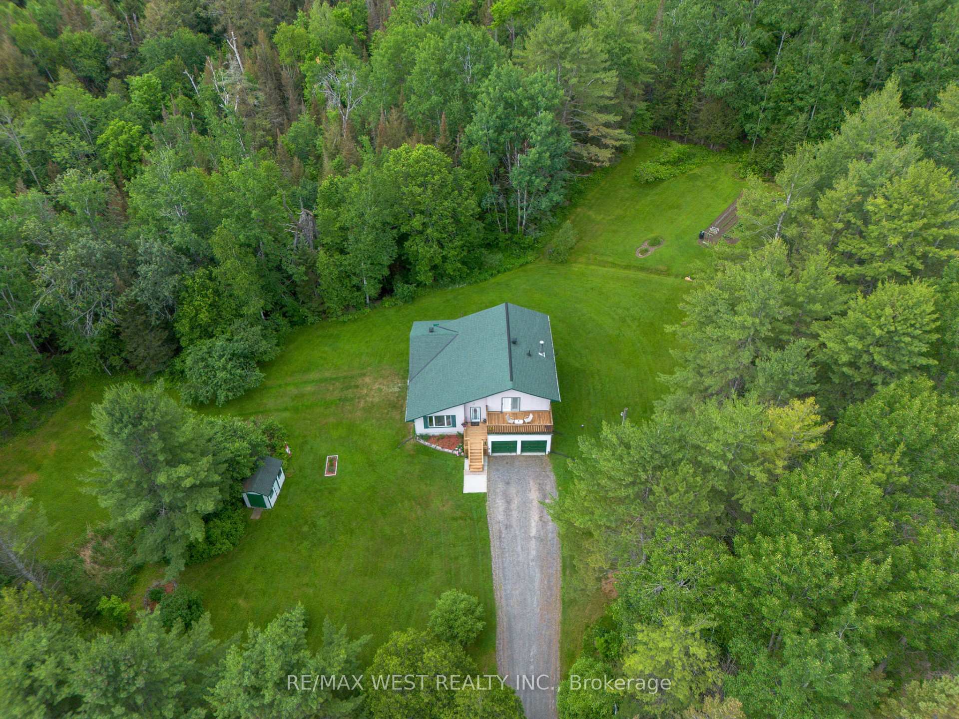 Photo 10 of 225 Pine Lake Road, Bonfield — HOMEH