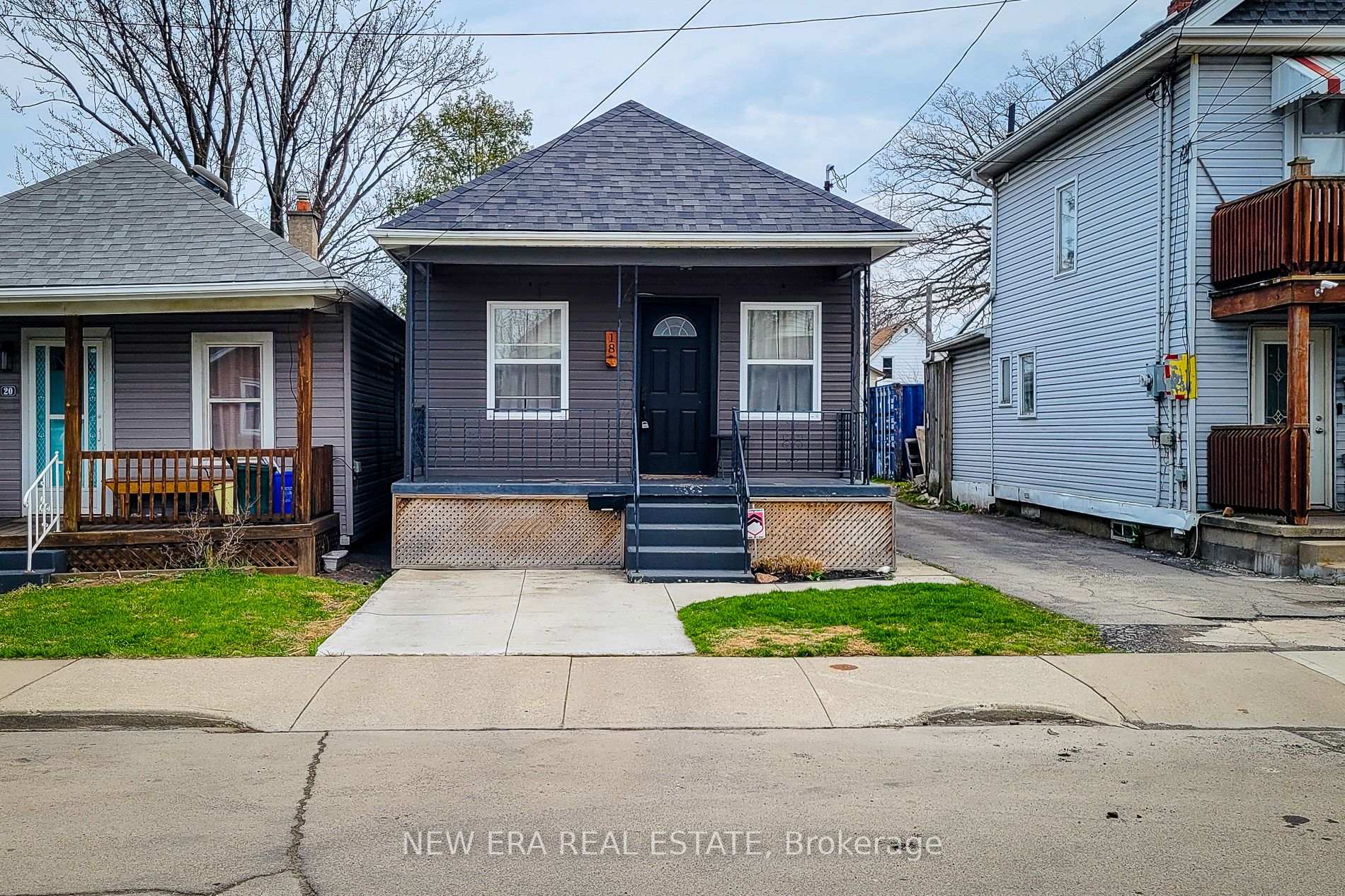 Front of 18 Ellis Avenue