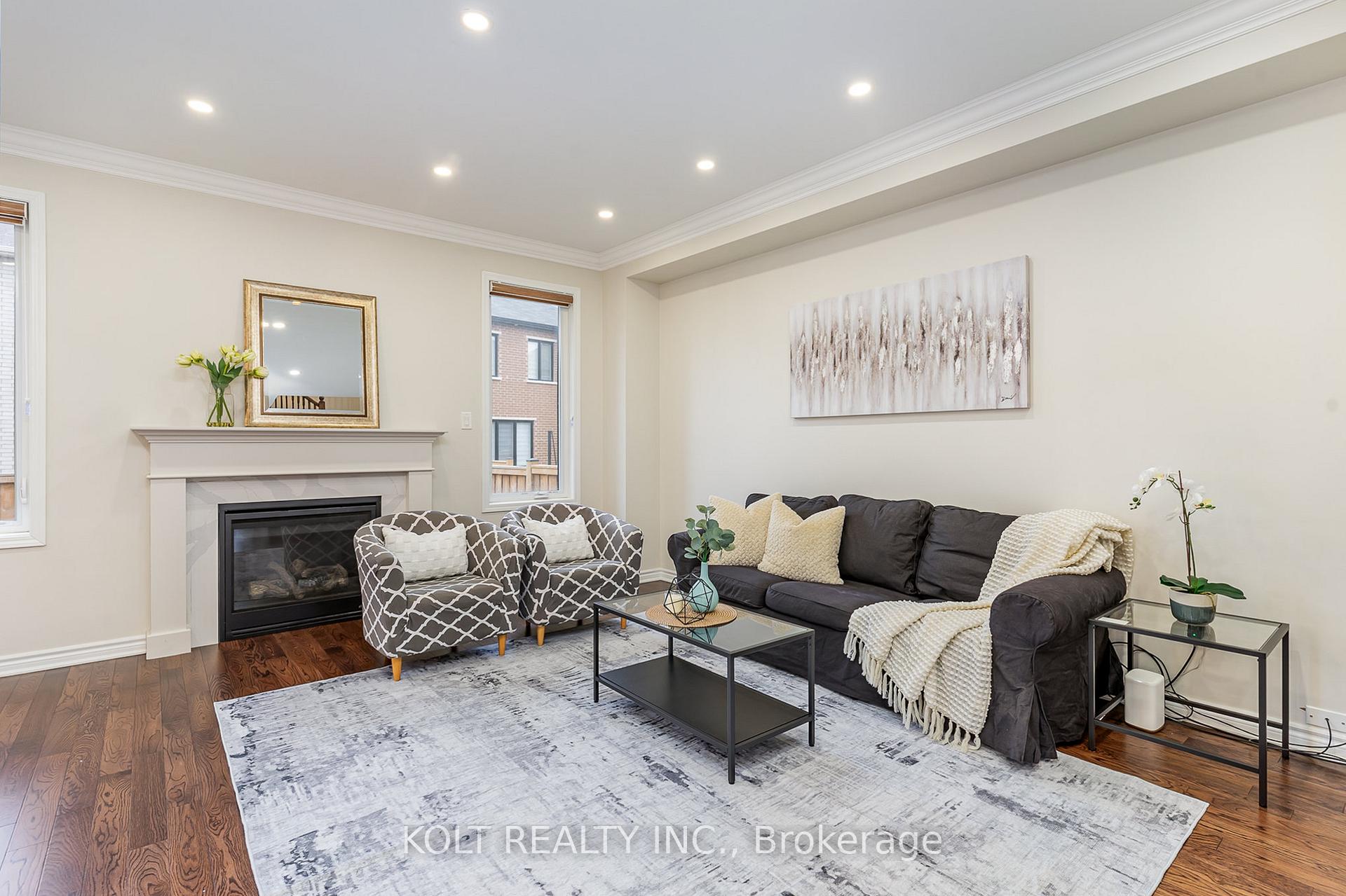 Photo 2 of 9 Herrick Drive, Brampton, Northwest Brampton — HOMEH