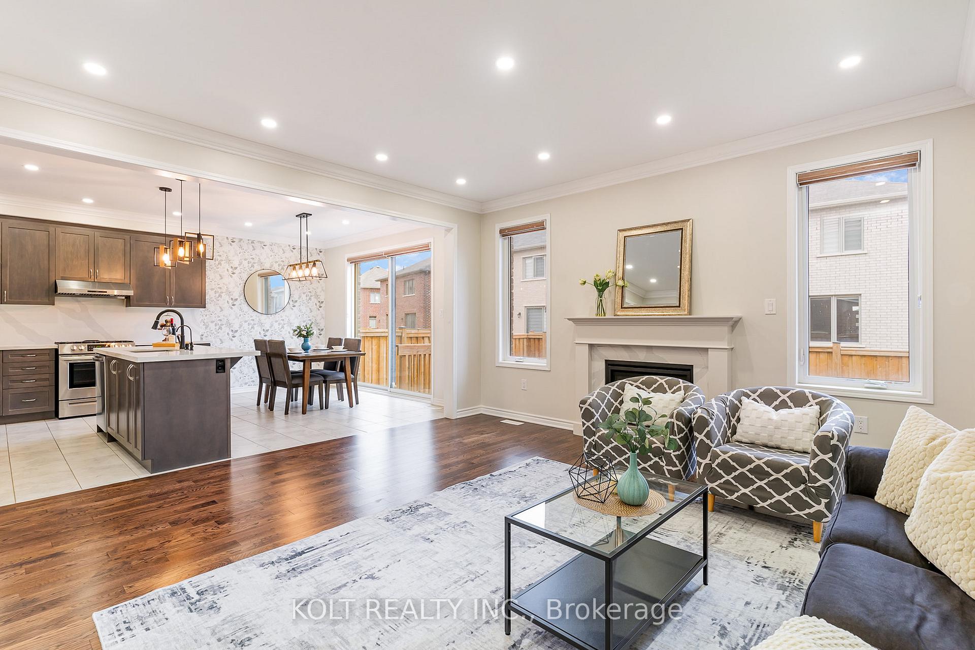 Photo 8 of 9 Herrick Drive, Brampton, Northwest Brampton — HOMEH
