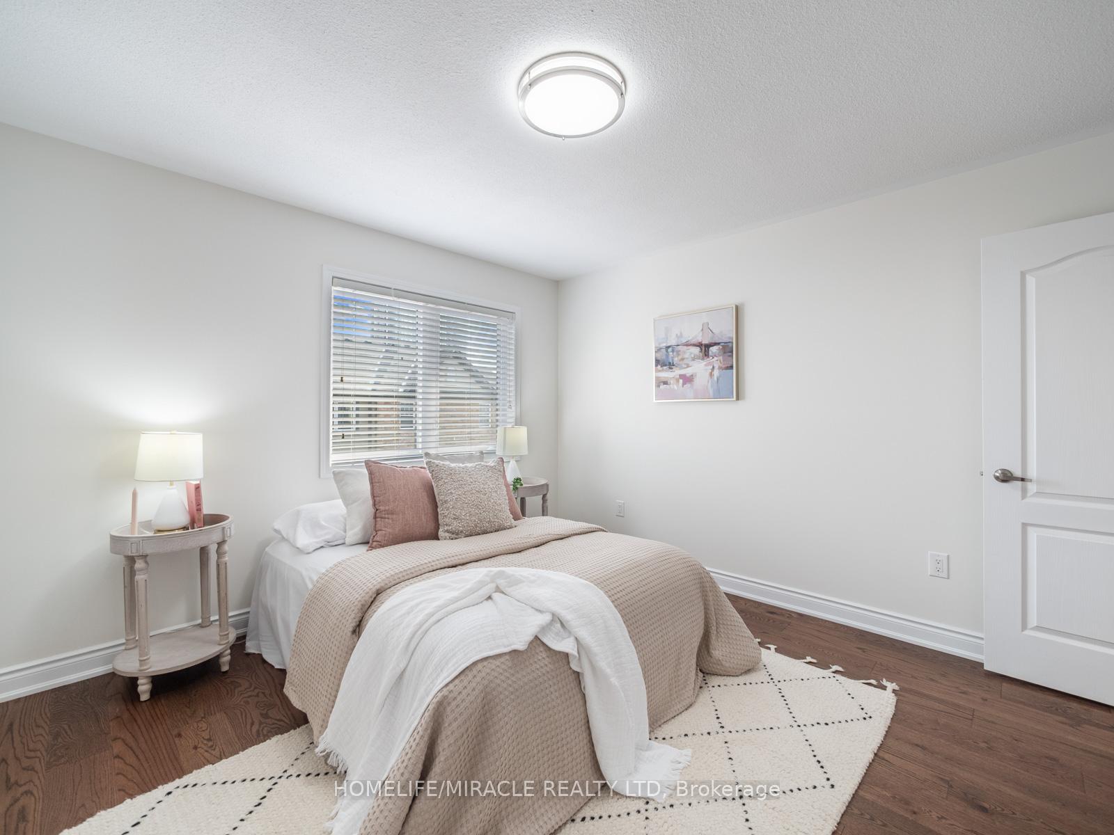 Photo 15 of 7 Viewforth Road, Brampton, Fletcher's Meadow — HOMEH