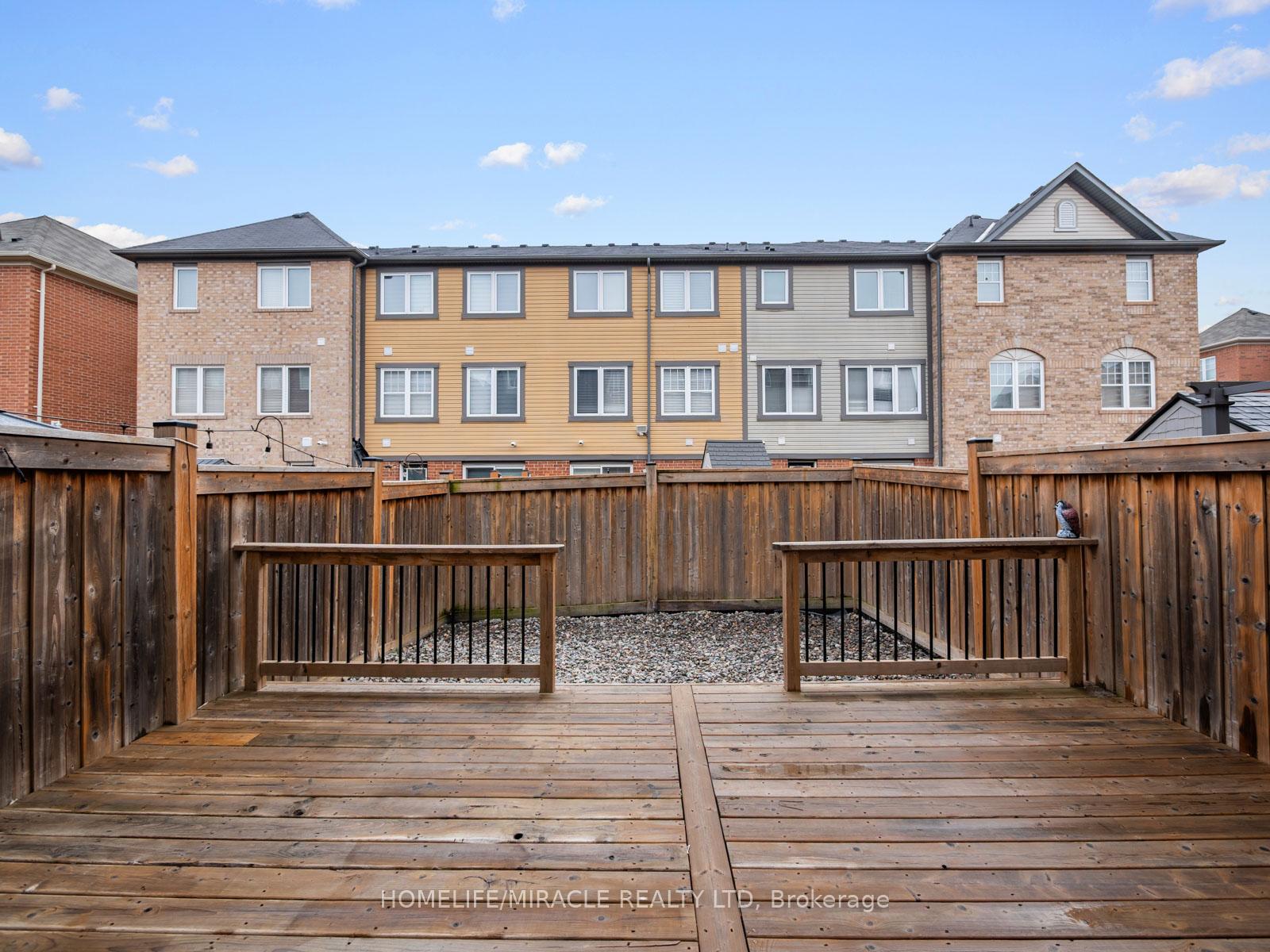Photo 21 of 7 Viewforth Road, Brampton, Fletcher's Meadow — HOMEH