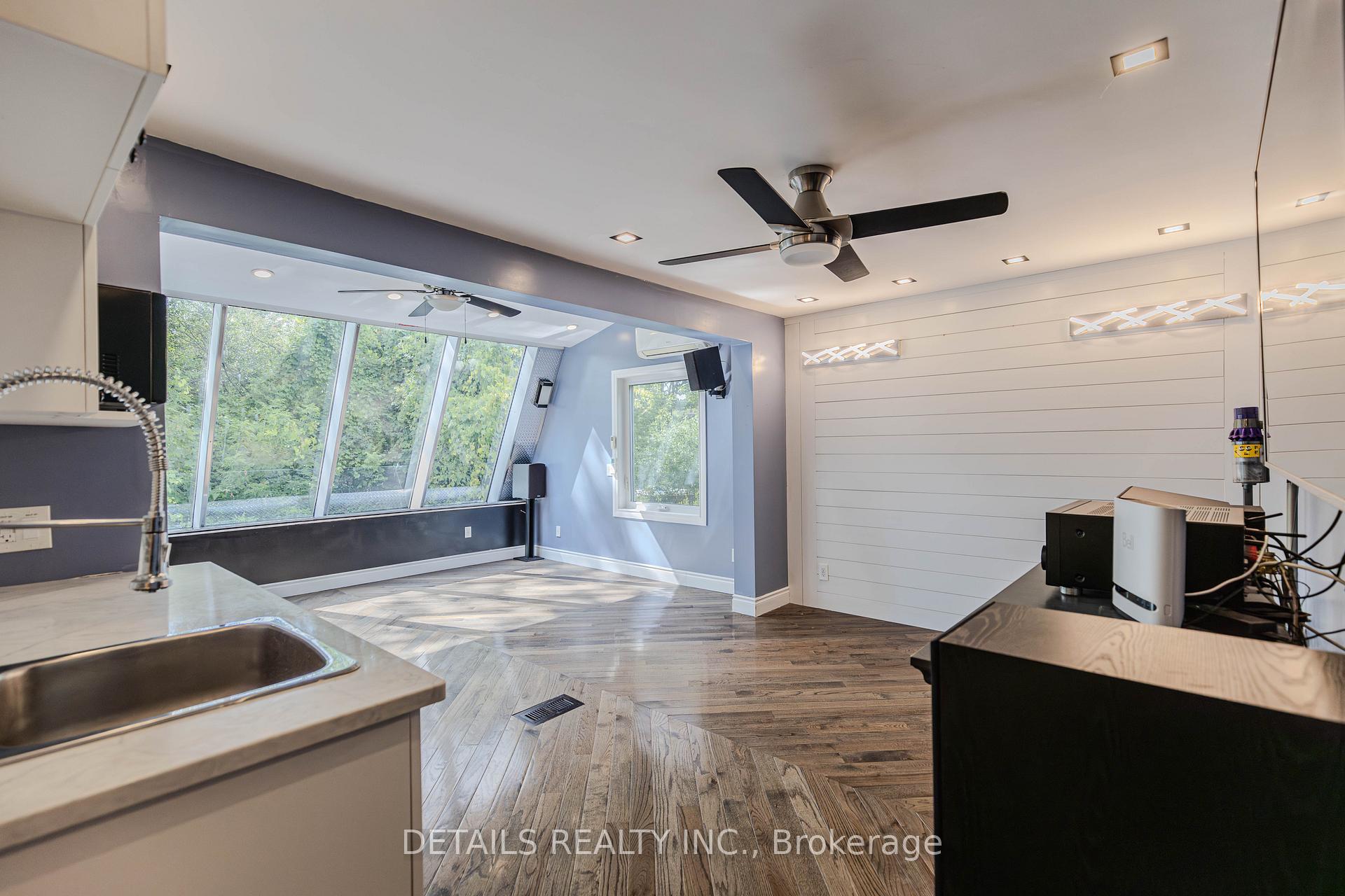 Photo 13 of 20 Trillium Avenue E, Ottawa, City View/Skyline/Fisher Heights/Parkwood Hills — HOMEH