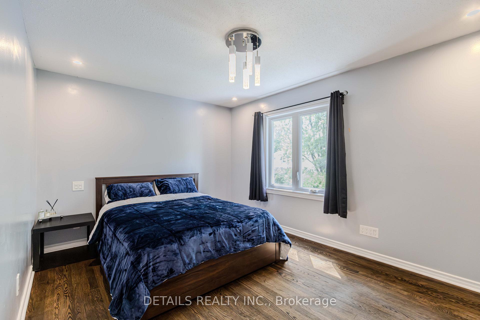 Photo 25 of 20 Trillium Avenue E, Ottawa, City View/Skyline/Fisher Heights/Parkwood Hills — HOMEH