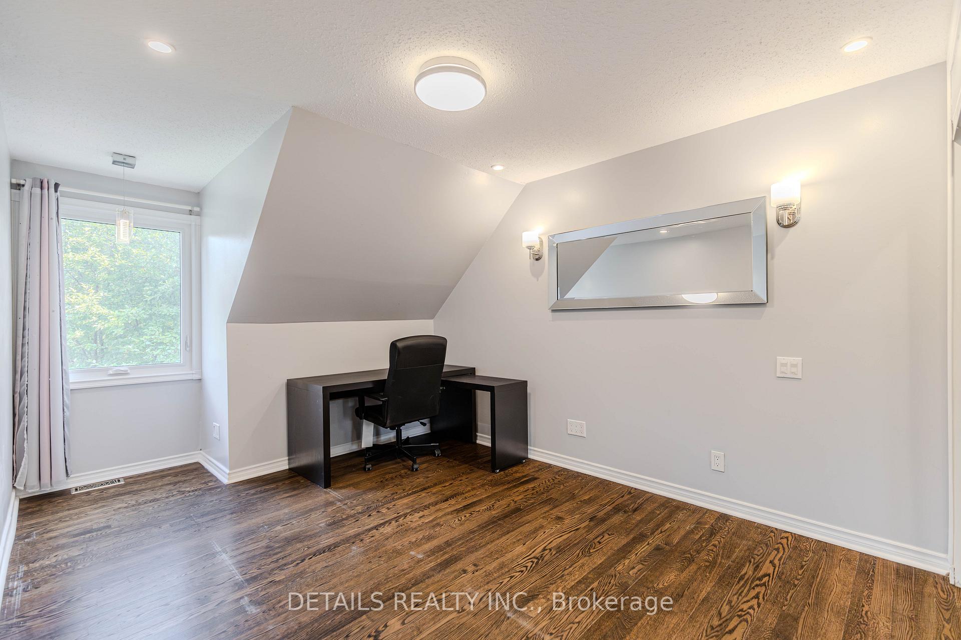 Photo 29 of 20 Trillium Avenue E, Ottawa, City View/Skyline/Fisher Heights/Parkwood Hills — HOMEH
