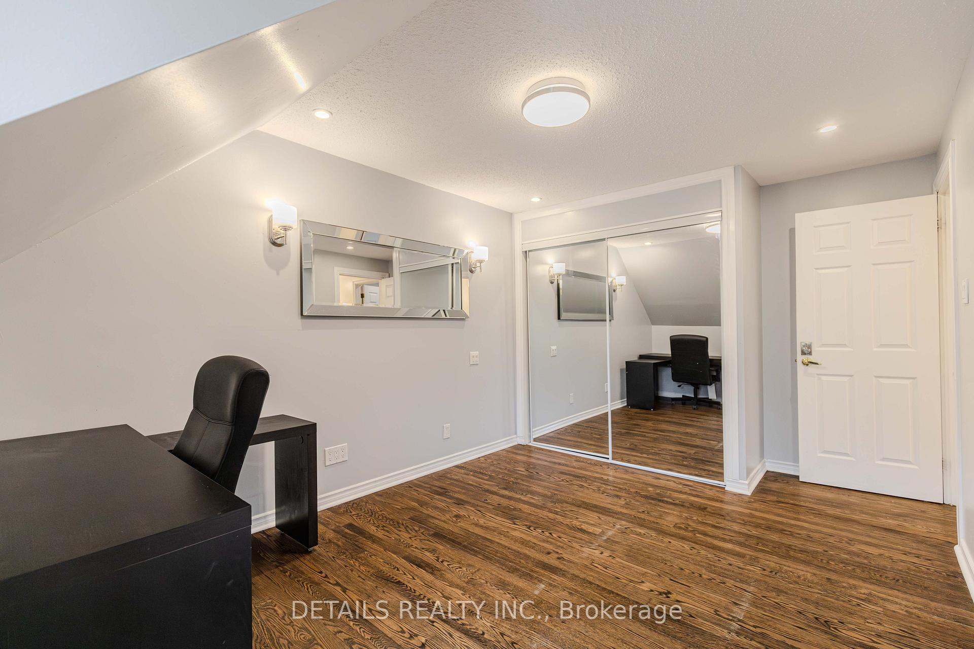 Photo 31 of 20 Trillium Avenue E, Ottawa, City View/Skyline/Fisher Heights/Parkwood Hills — HOMEH