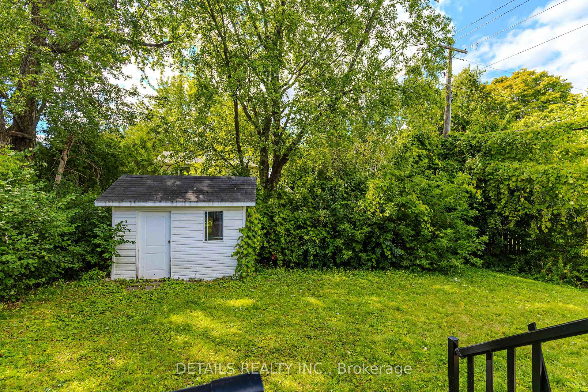 Photo 40 of 20 Trillium Avenue E, Ottawa, City View/Skyline/Fisher Heights/Parkwood Hills — HOMEH