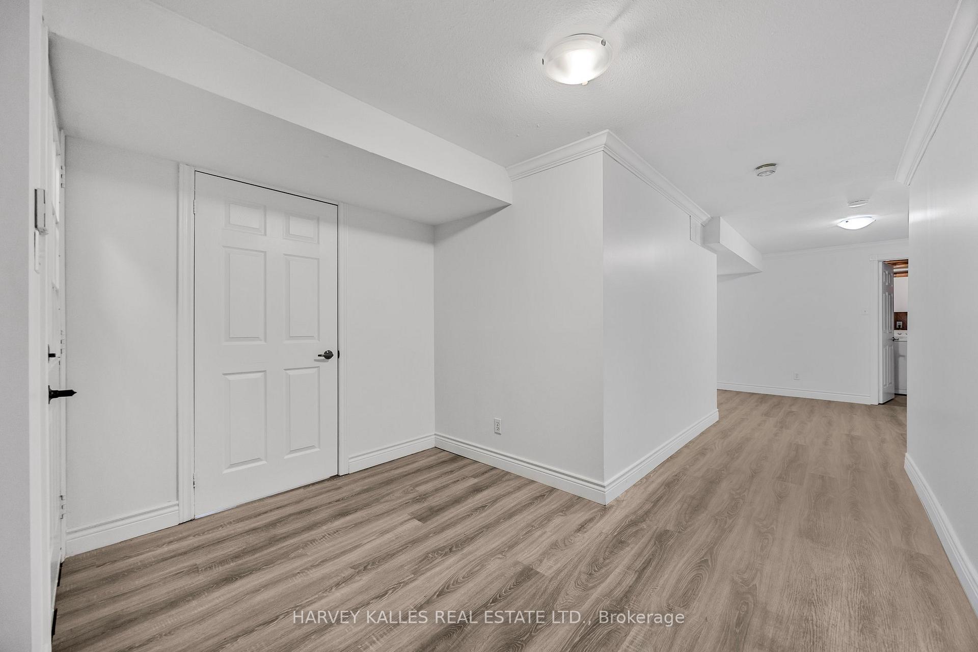 Photo 18 of 380 Leacock Drive, Barrie, Letitia Heights — HOMEH
