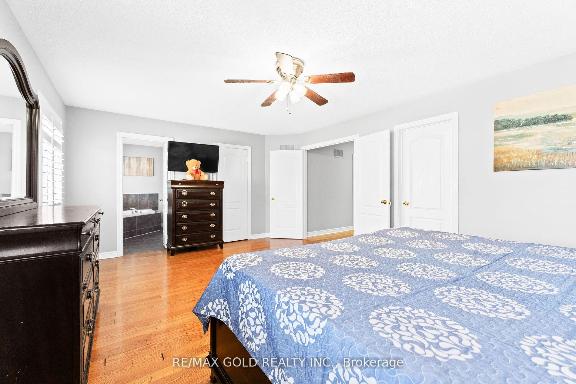 Photo 24 of 34 Ocean Ridge Drive, Brampton, Sandringham-Wellington — HOMEH