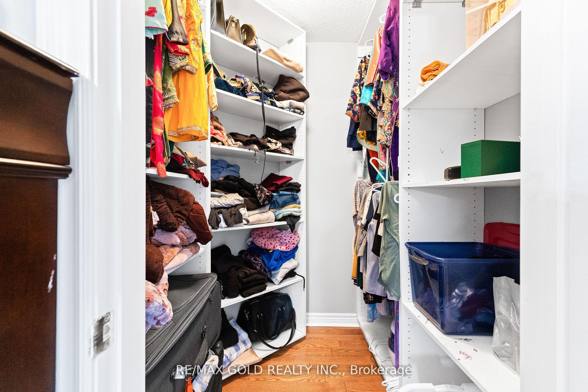 Photo 27 of 34 Ocean Ridge Drive, Brampton, Sandringham-Wellington — HOMEH