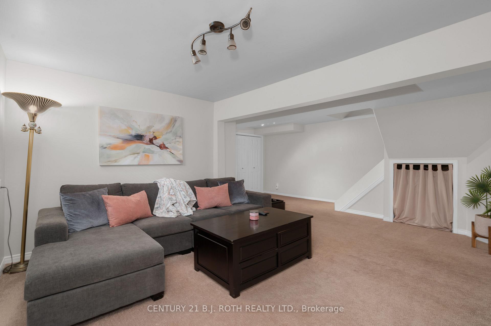 Photo 29 of 108 Garden Drive, Barrie, Allandale Heights — HOMEH