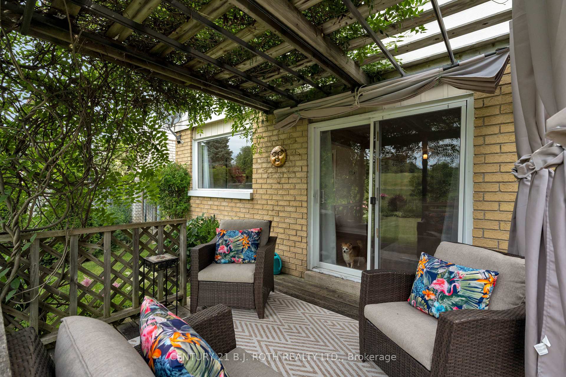 Photo 31 of 108 Garden Drive, Barrie, Allandale Heights — HOMEH