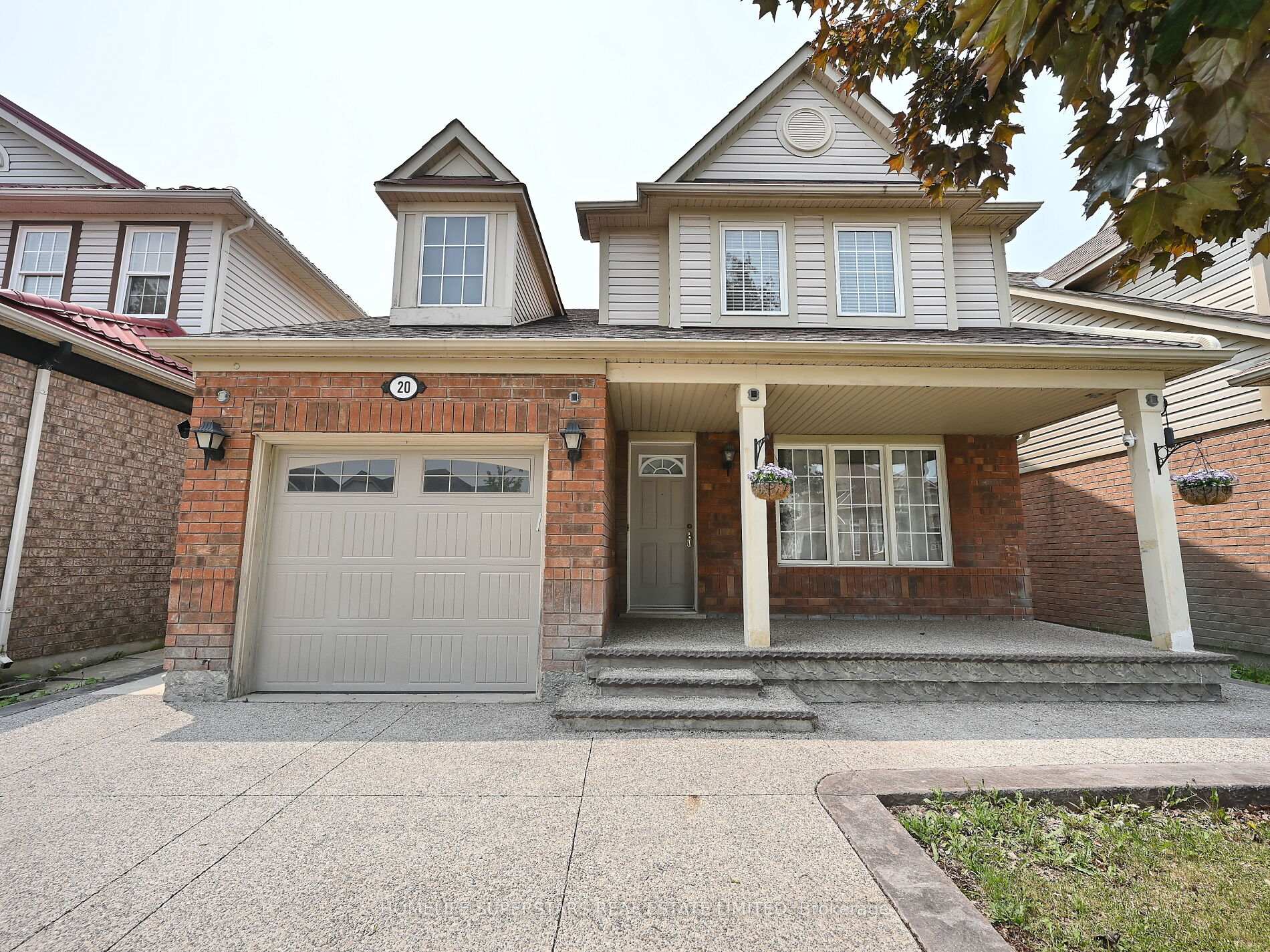 Photo 1 of 20 Marshmarigold Drive, Brampton, Fletcher's Meadow — HOMEH