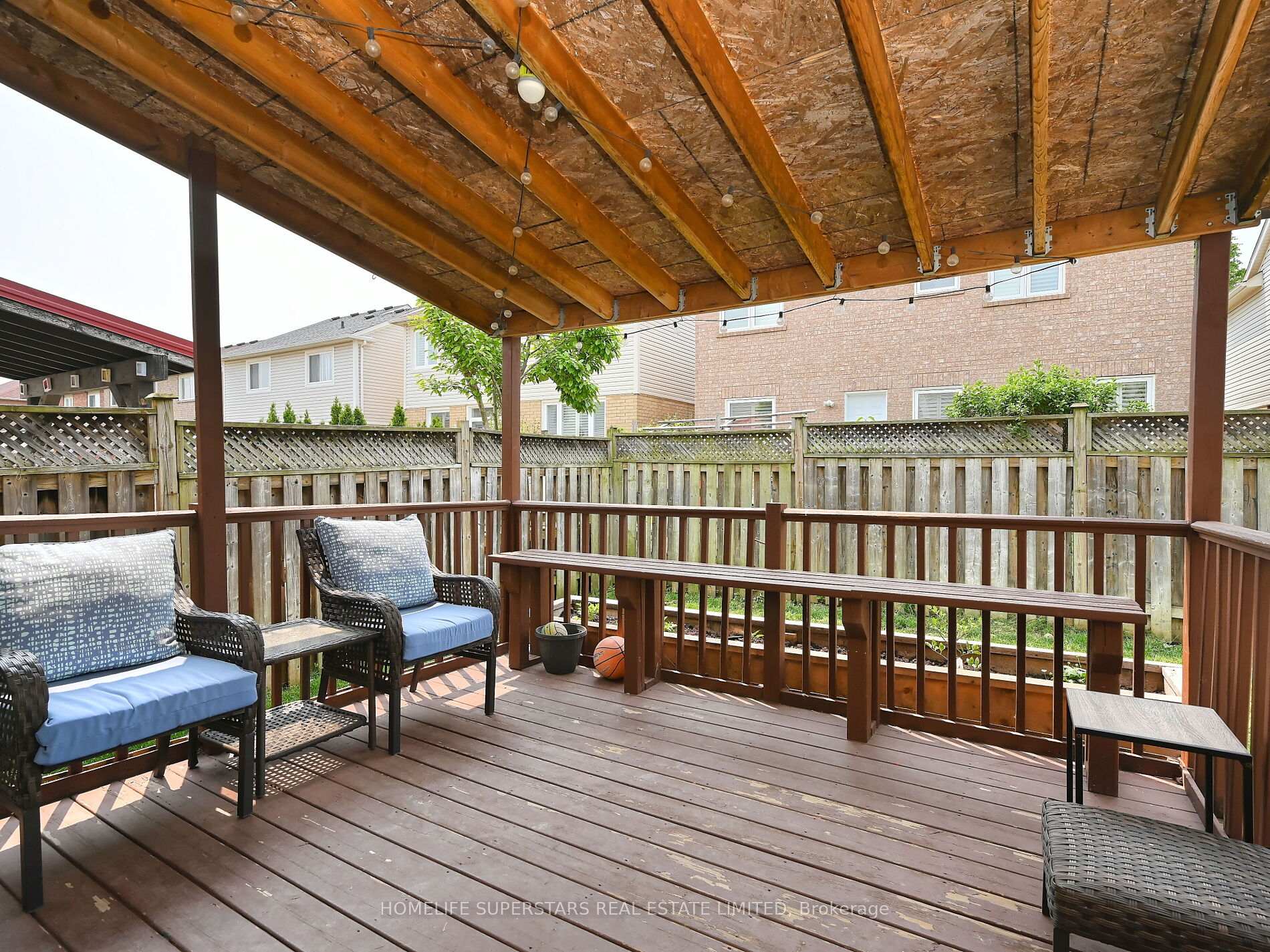 Photo 13 of 20 Marshmarigold Drive, Brampton, Fletcher's Meadow — HOMEH