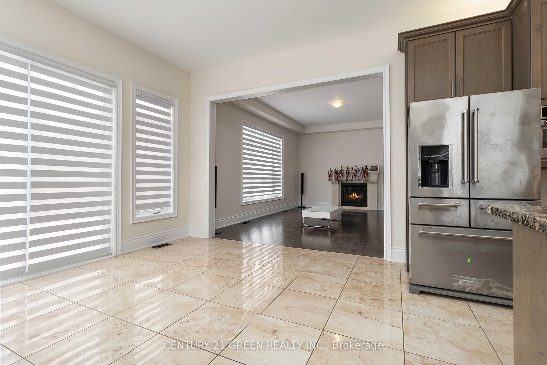 Photo 12 of 13 Foothills Crescent, Brampton, Toronto Gore Rural Estate — HOMEH