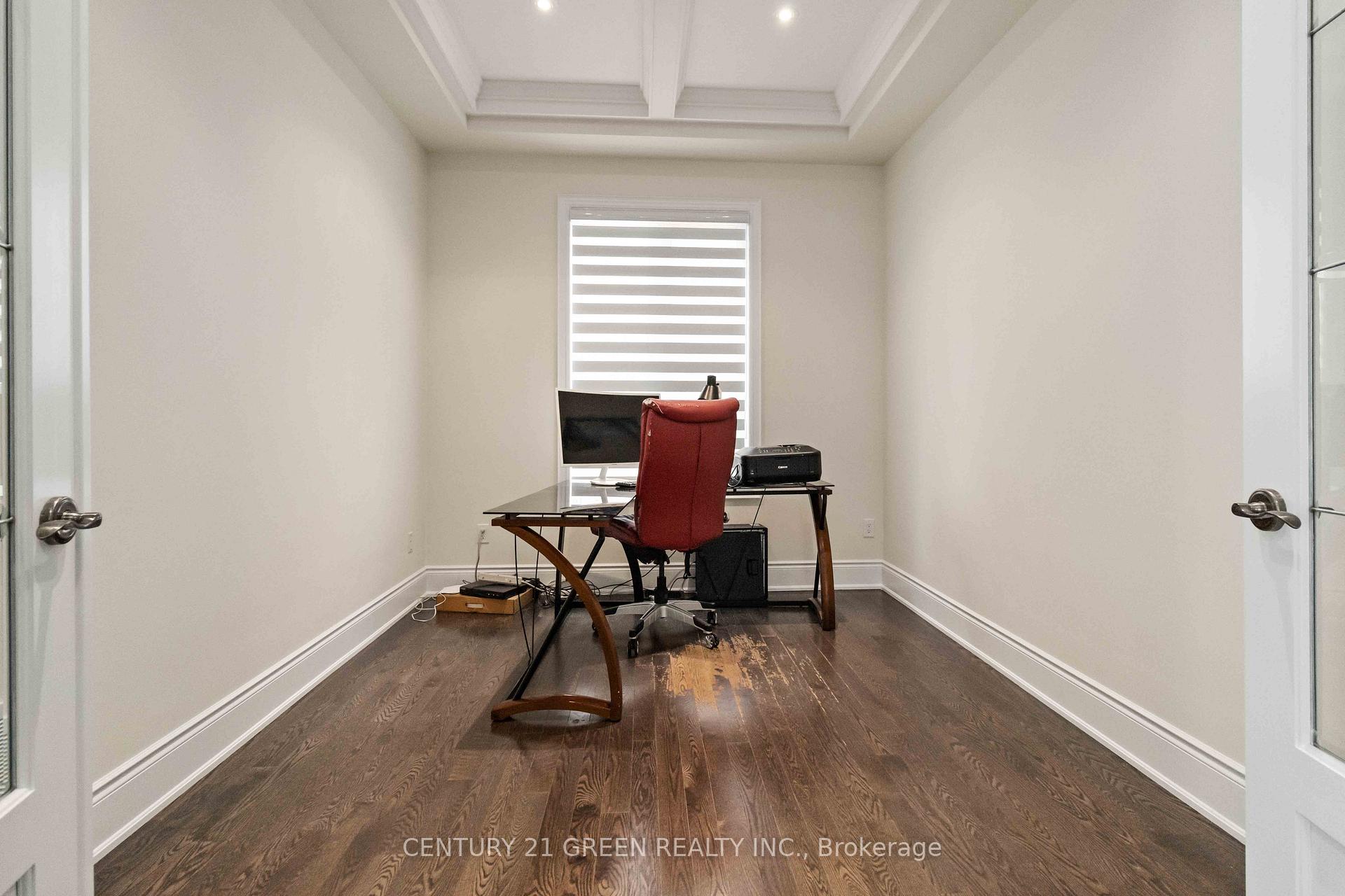 Photo 15 of 13 Foothills Crescent, Brampton, Toronto Gore Rural Estate — HOMEH