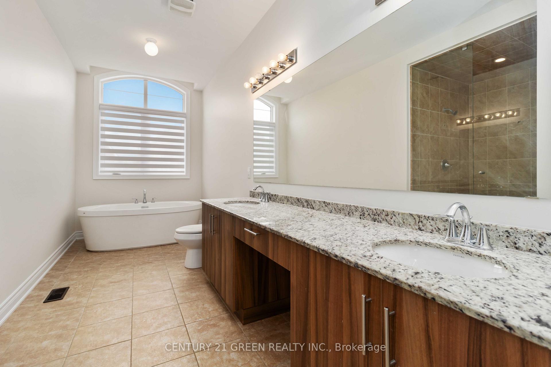 Photo 20 of 13 Foothills Crescent, Brampton, Toronto Gore Rural Estate — HOMEH