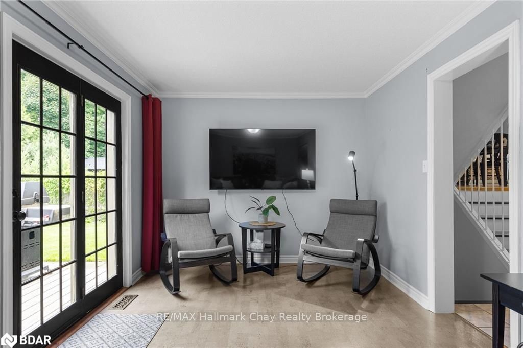 Photo 7 of 22 Baker Crescent, Barrie, Cundles East — HOMEH