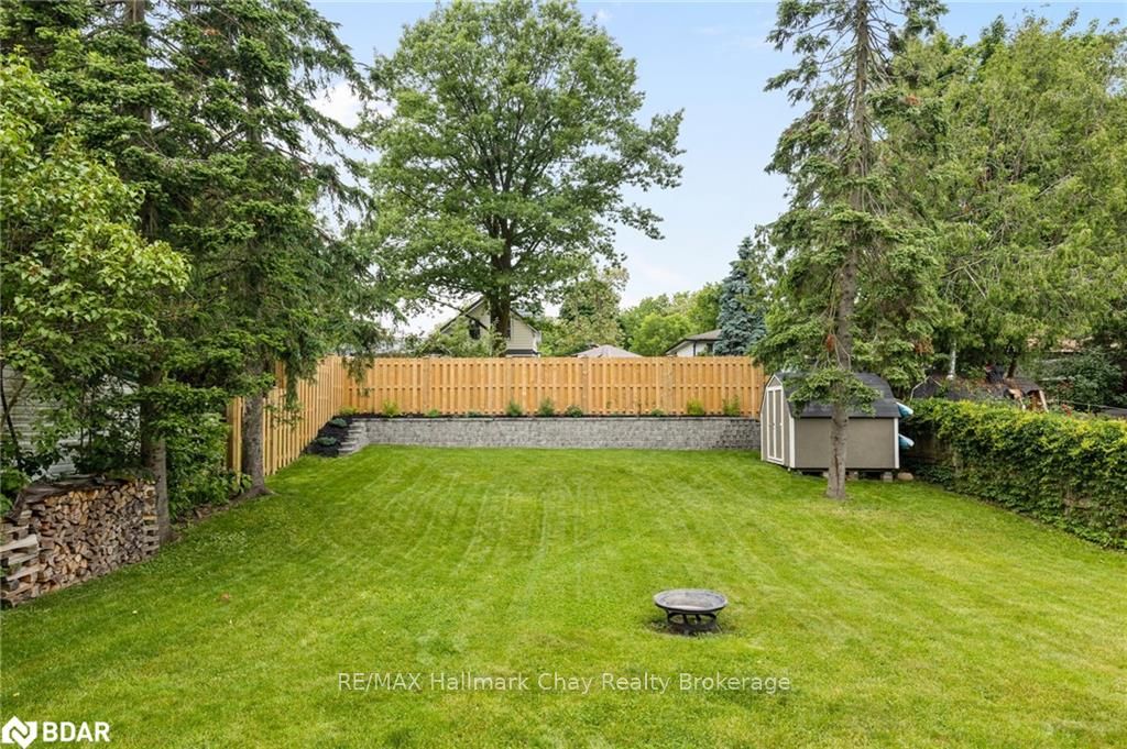 Photo 31 of 22 Baker Crescent, Barrie, Cundles East — HOMEH