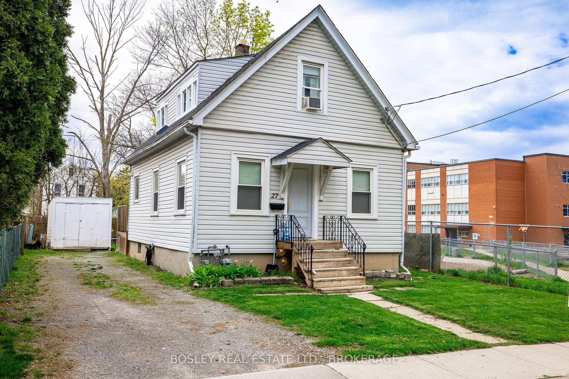 Photo 1 of 27 Ida Street, St. Catharines, E. Chester — HOMEH
