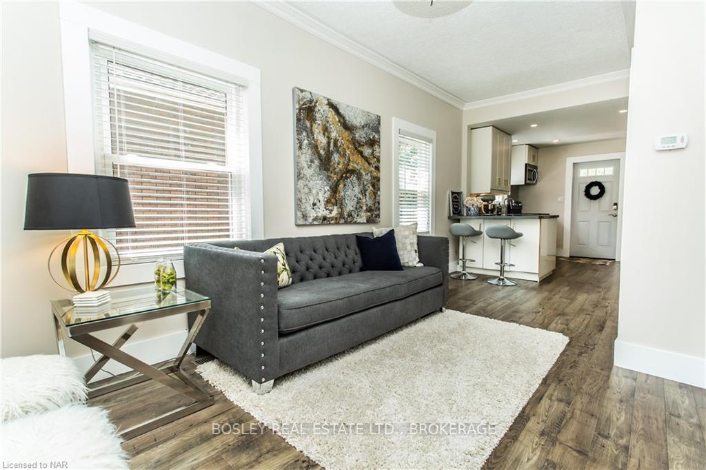Photo 4 of 27 Ida Street, St. Catharines, E. Chester — HOMEH