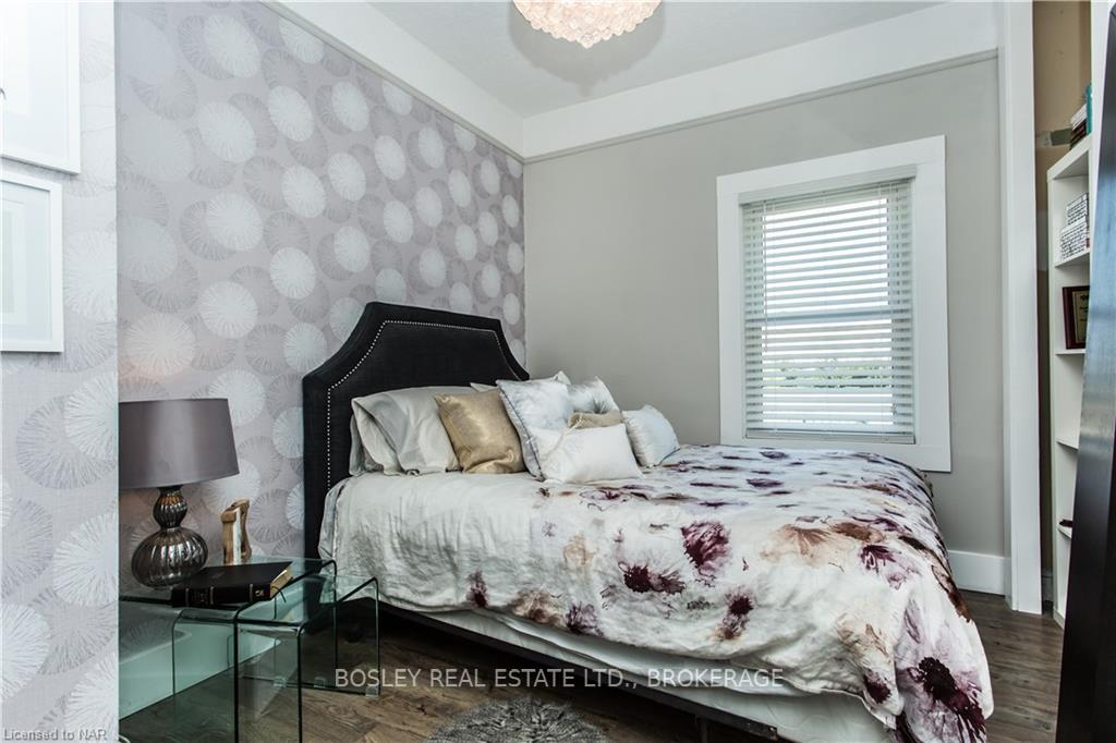 Photo 6 of 27 Ida Street, St. Catharines, E. Chester — HOMEH