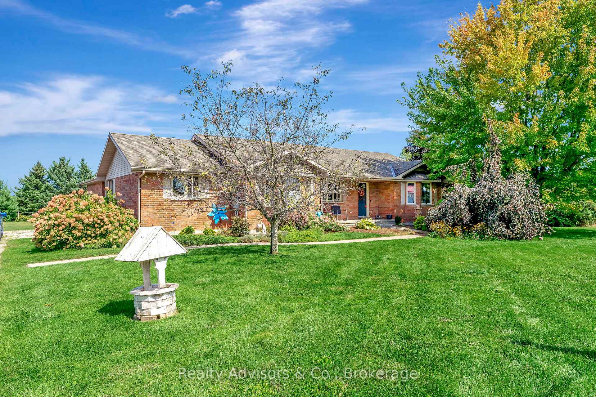 Photo 2 of 56508 Heritage Line, Bayham, Rural Bayham — HOMEH