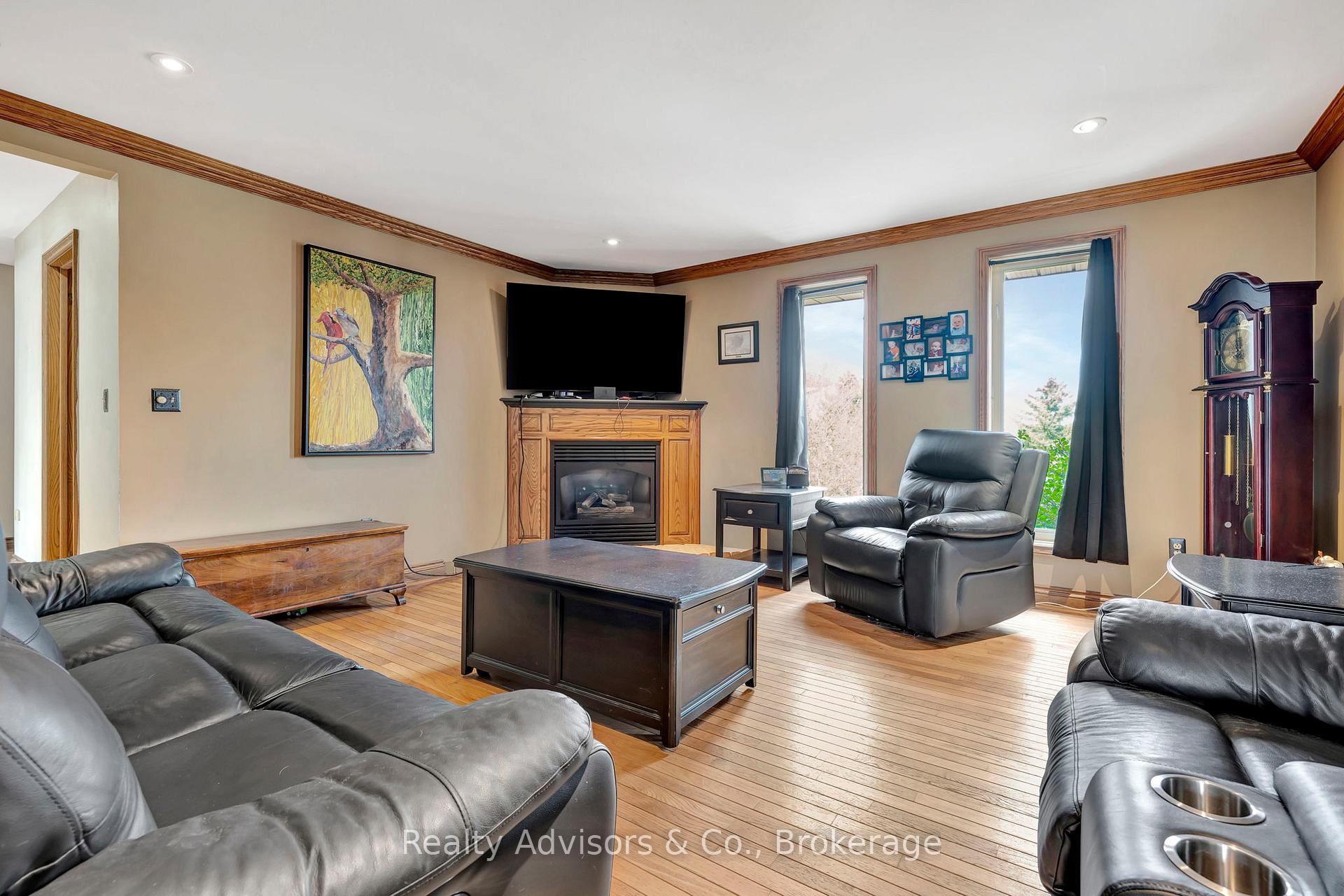 Photo 13 of 56508 Heritage Line, Bayham, Rural Bayham — HOMEH