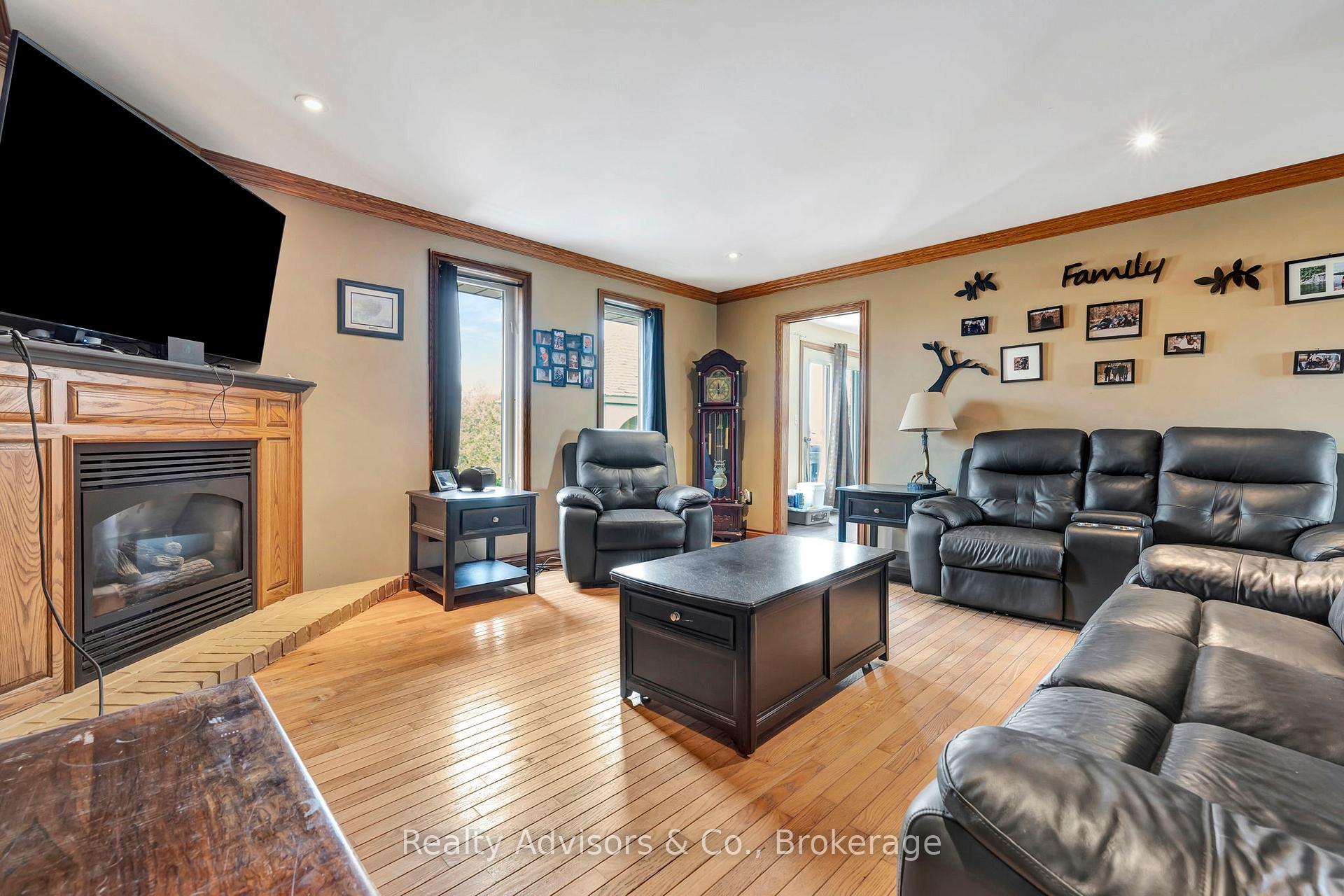 Photo 15 of 56508 Heritage Line, Bayham, Rural Bayham — HOMEH