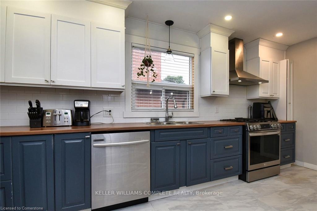 Photo 17 of 28 Bland Avenue, Hamilton, Stoney Creek — HOMEH