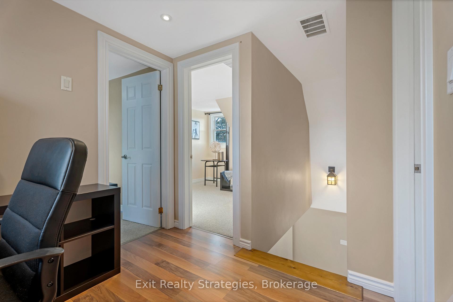 Photo 22 of 3324 Homestead Drive, Hamilton, Mount Hope — HOMEH
