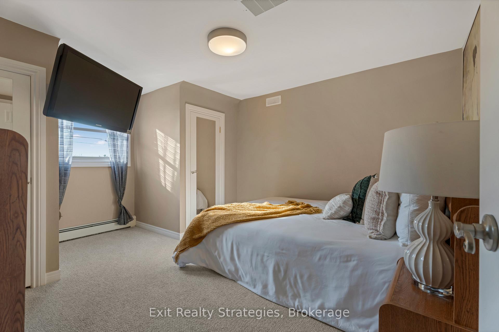 Photo 25 of 3324 Homestead Drive, Hamilton, Mount Hope — HOMEH