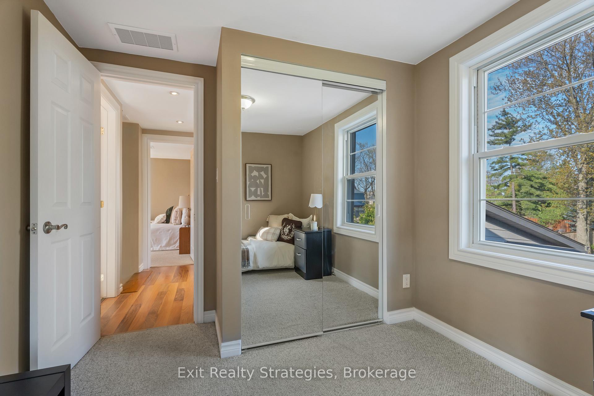 Photo 30 of 3324 Homestead Drive, Hamilton, Mount Hope — HOMEH