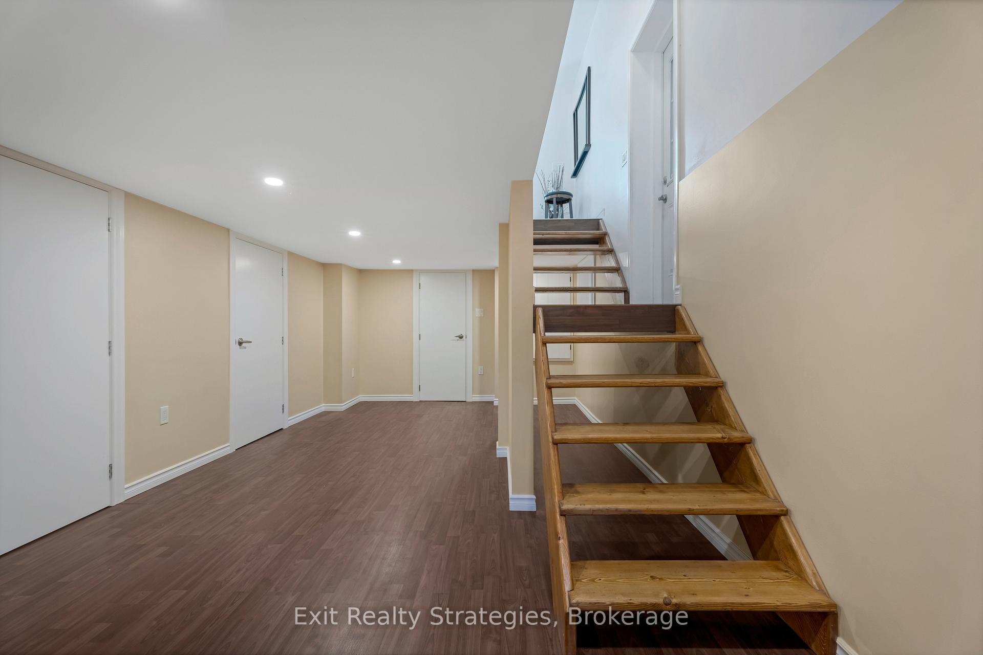 Photo 31 of 3324 Homestead Drive, Hamilton, Mount Hope — HOMEH