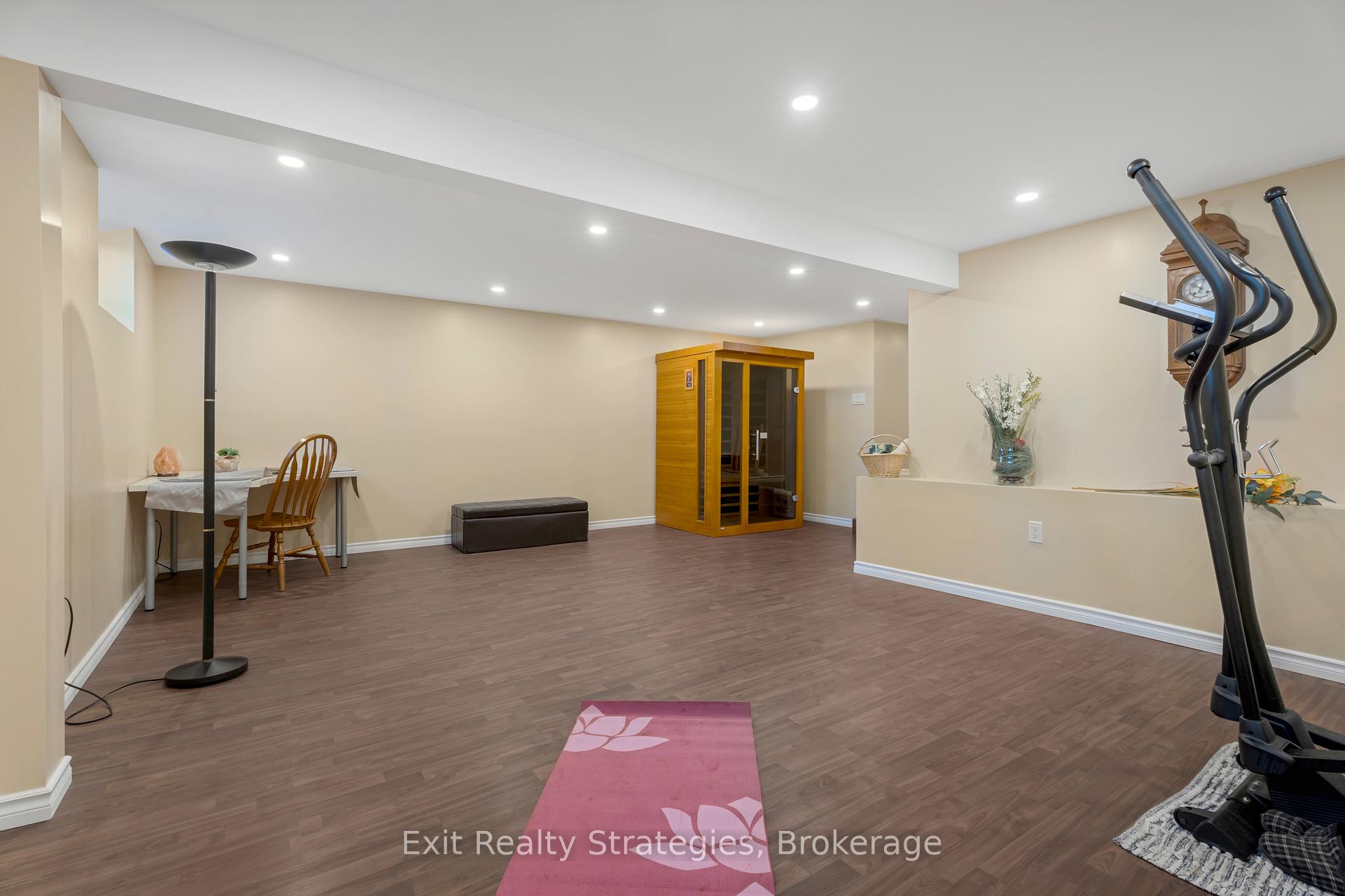 Photo 34 of 3324 Homestead Drive, Hamilton, Mount Hope — HOMEH