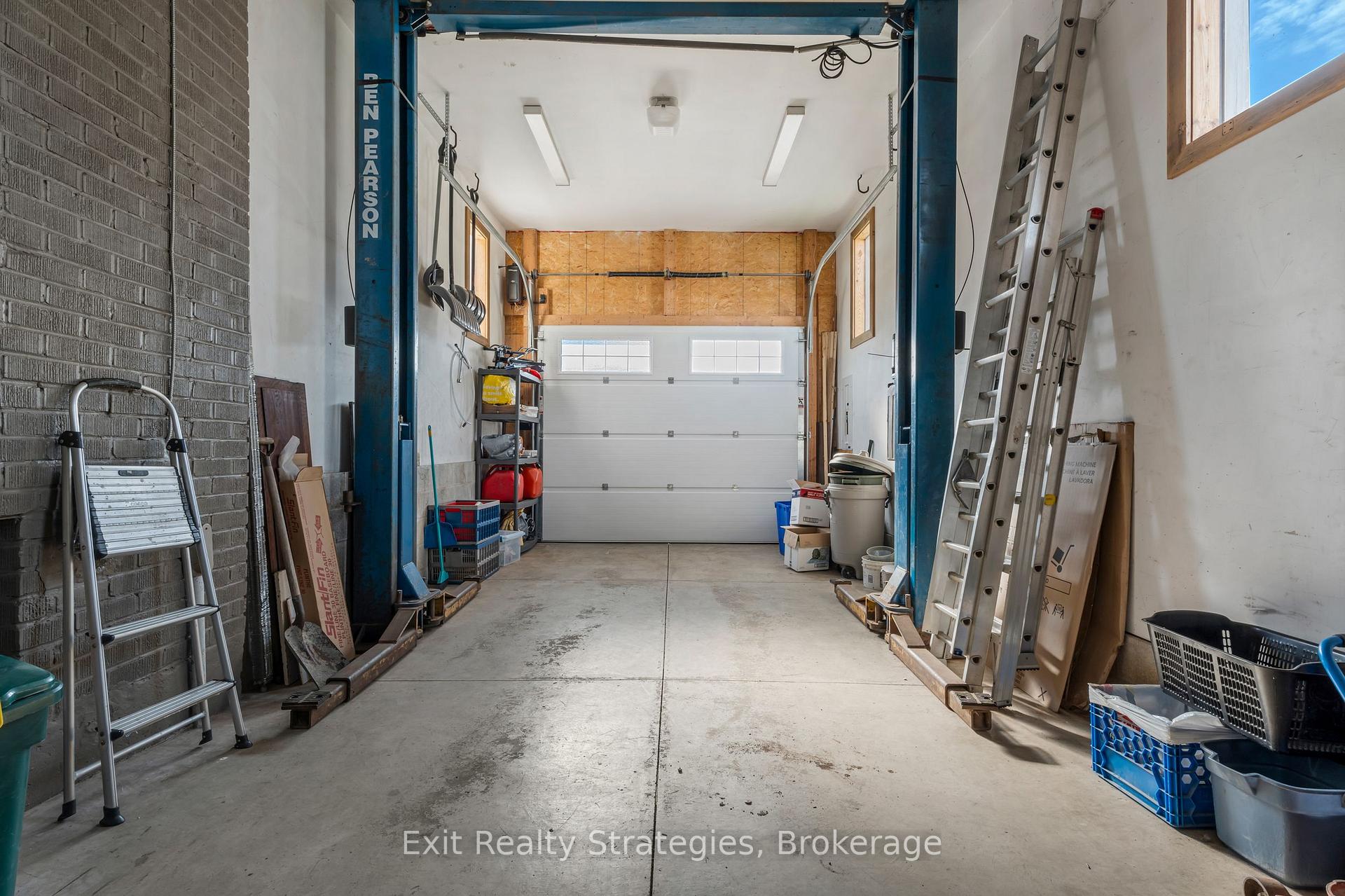 Photo 37 of 3324 Homestead Drive, Hamilton, Mount Hope — HOMEH