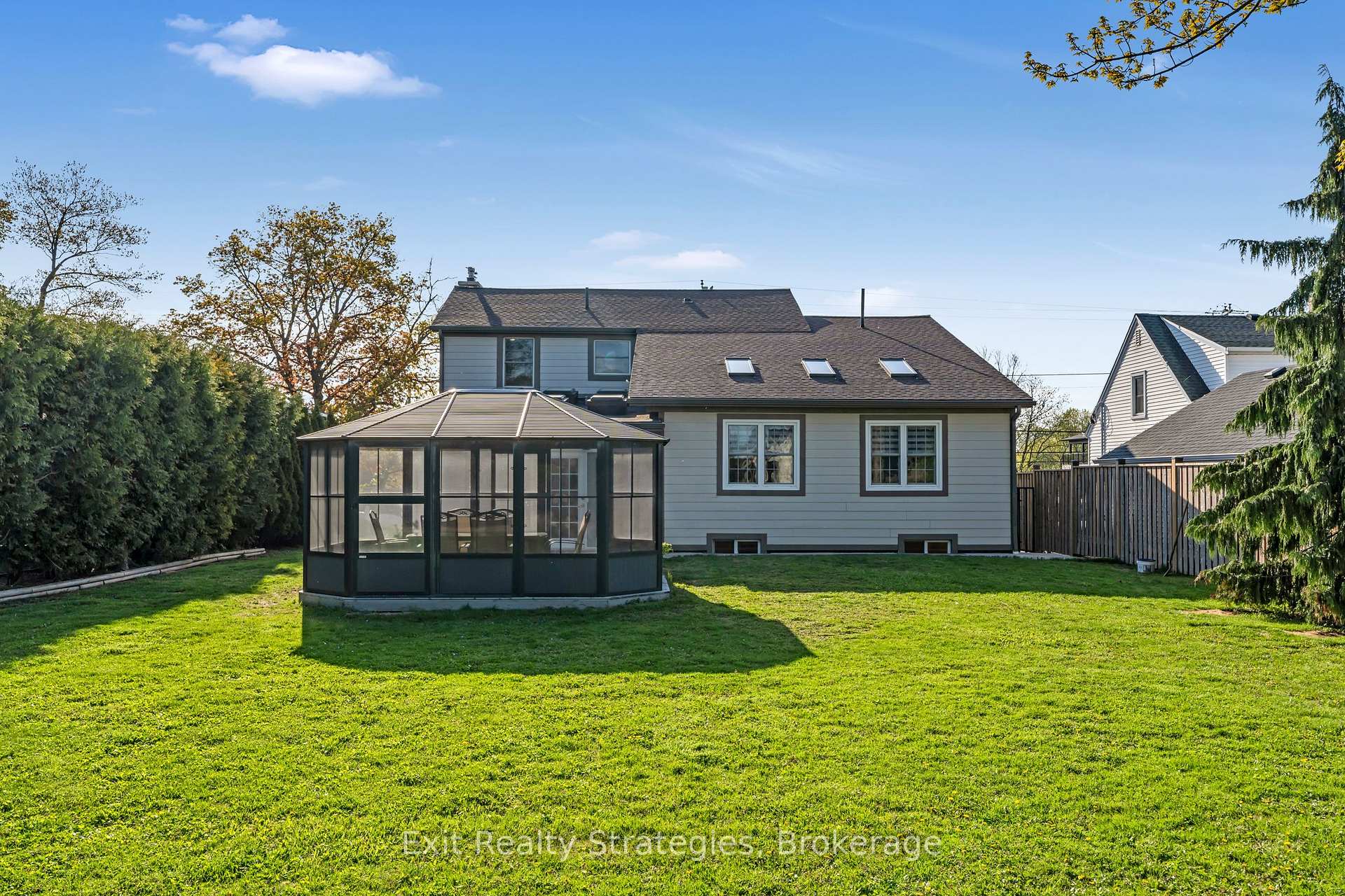 Photo 44 of 3324 Homestead Drive, Hamilton, Mount Hope — HOMEH