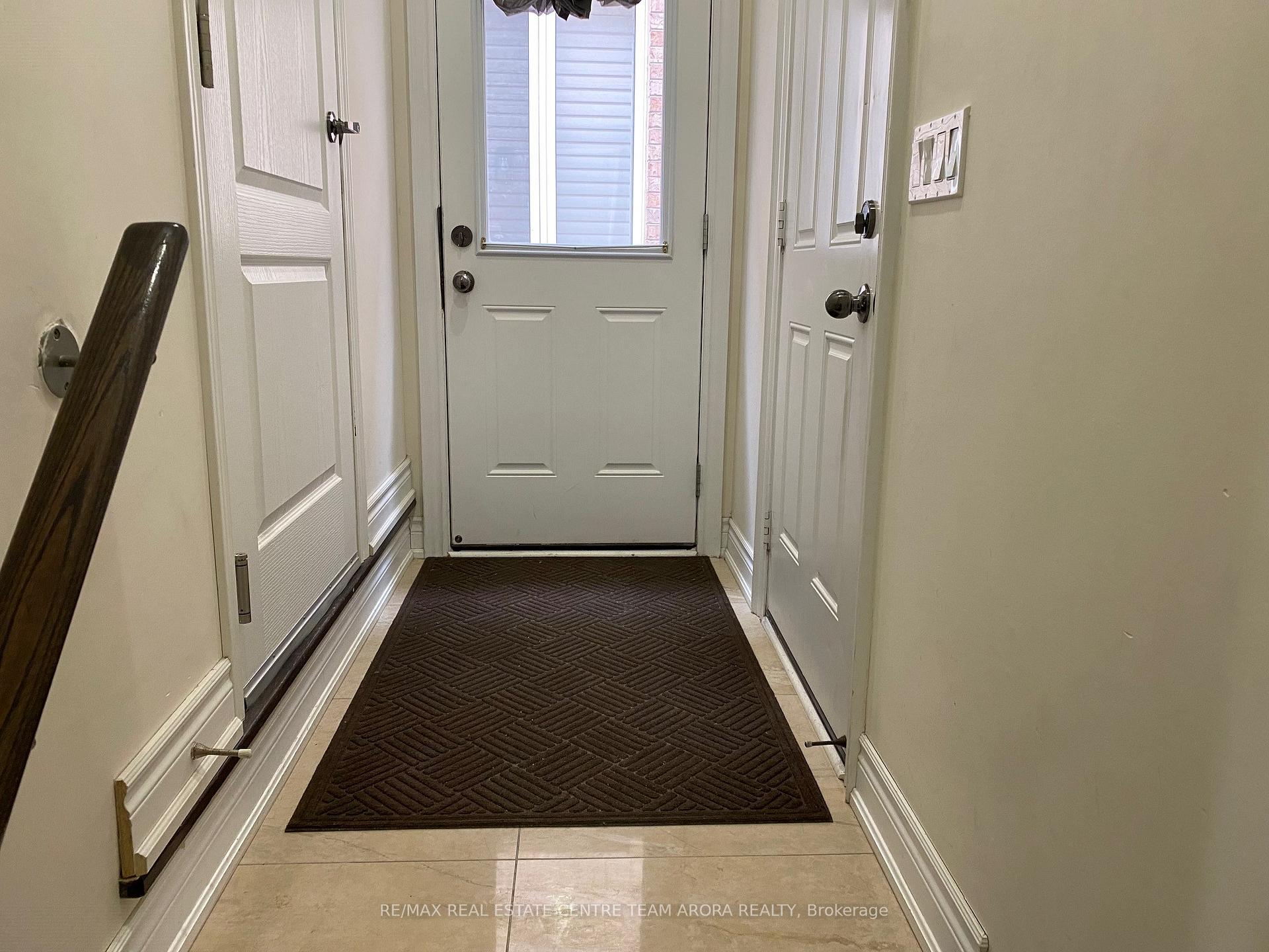 Photo 36 of 29 Ladbrook Crescent, Brampton, Credit Valley — HOMEH