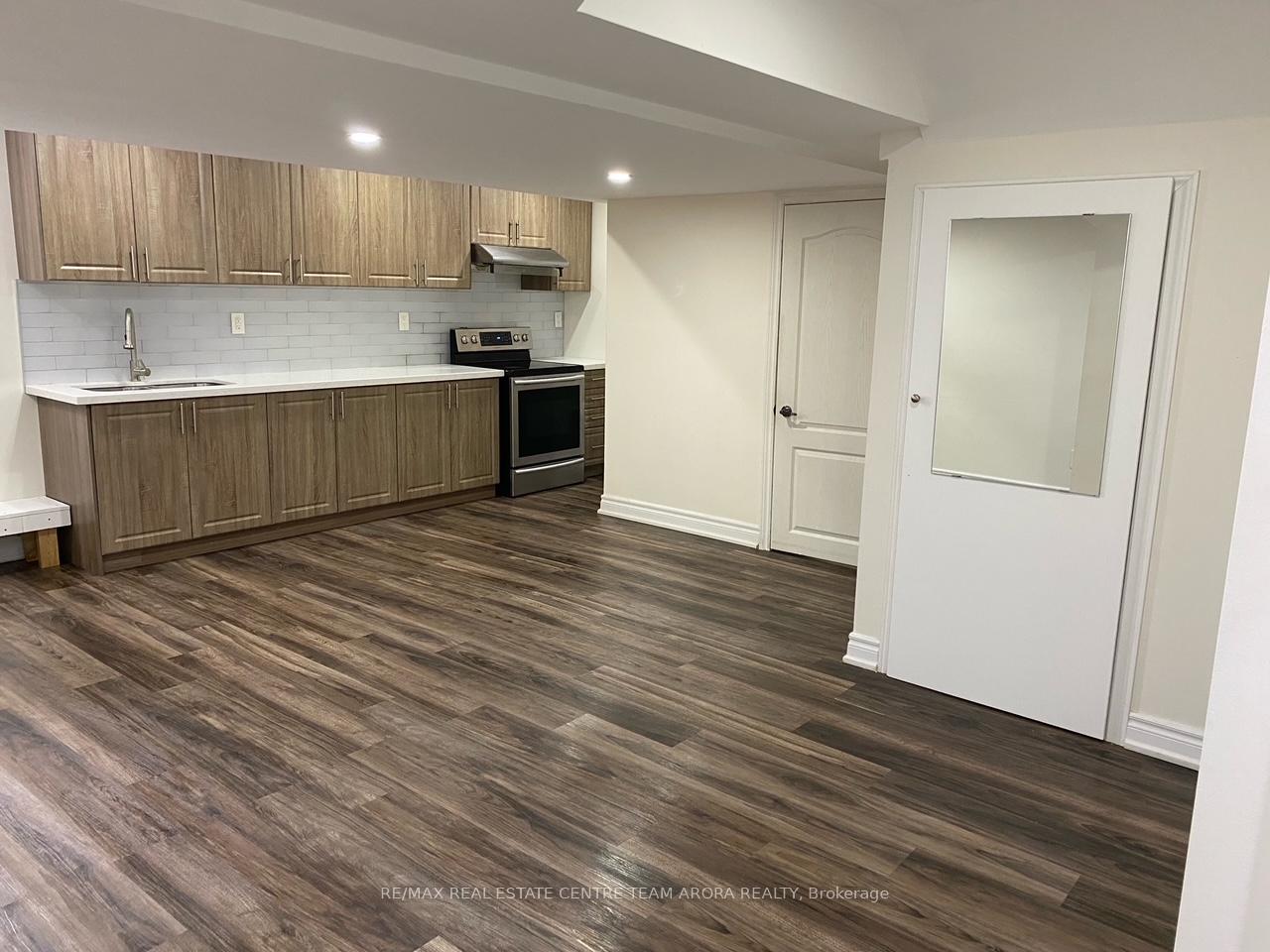 Photo 38 of 29 Ladbrook Crescent, Brampton, Credit Valley — HOMEH