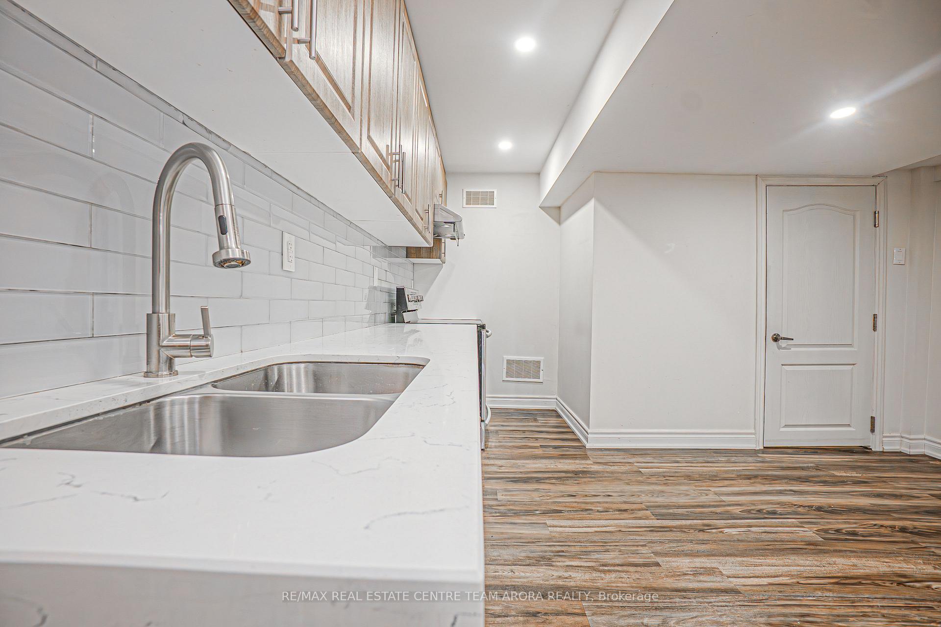 Photo 40 of 29 Ladbrook Crescent, Brampton, Credit Valley — HOMEH