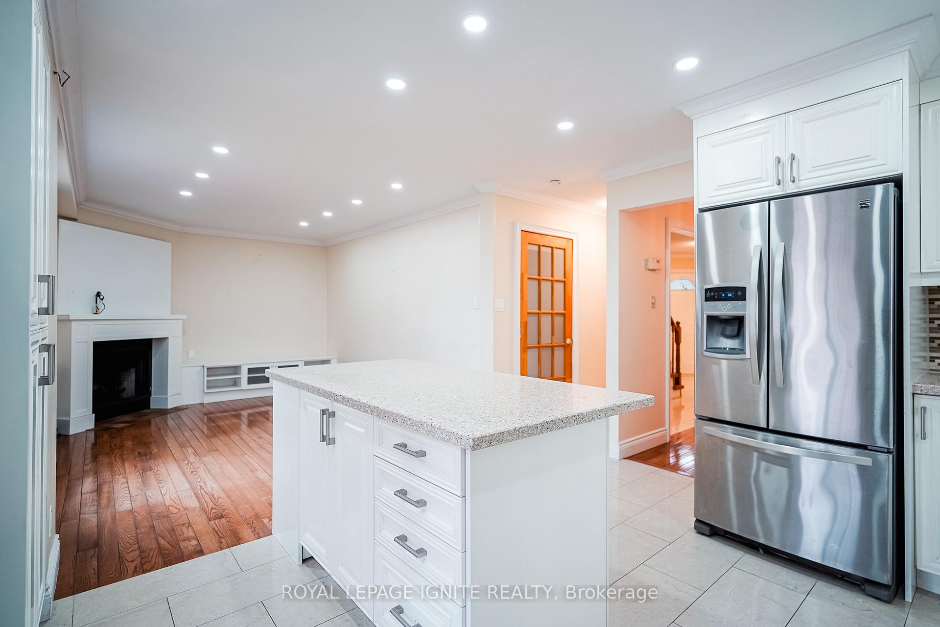 Photo 13 of Unit Main, 265 Wright Crescent, Ajax, Central — HOMEH