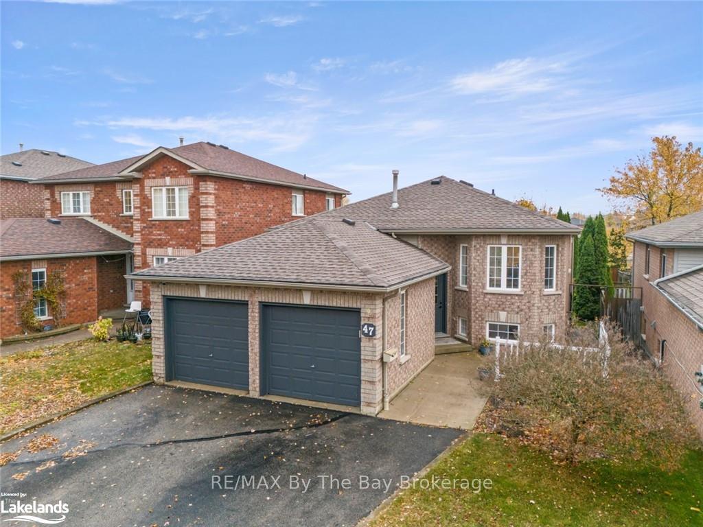 Photo 1 of 47 Butternut Drive, Barrie, Holly — HOMEH