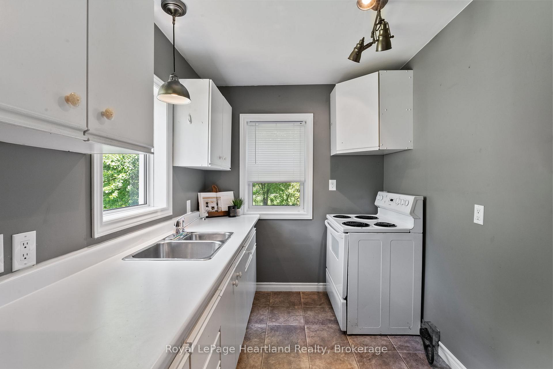 Photo 31 of 12 Brandon Street, Morris Turnberry, Belgrave — HOMEH