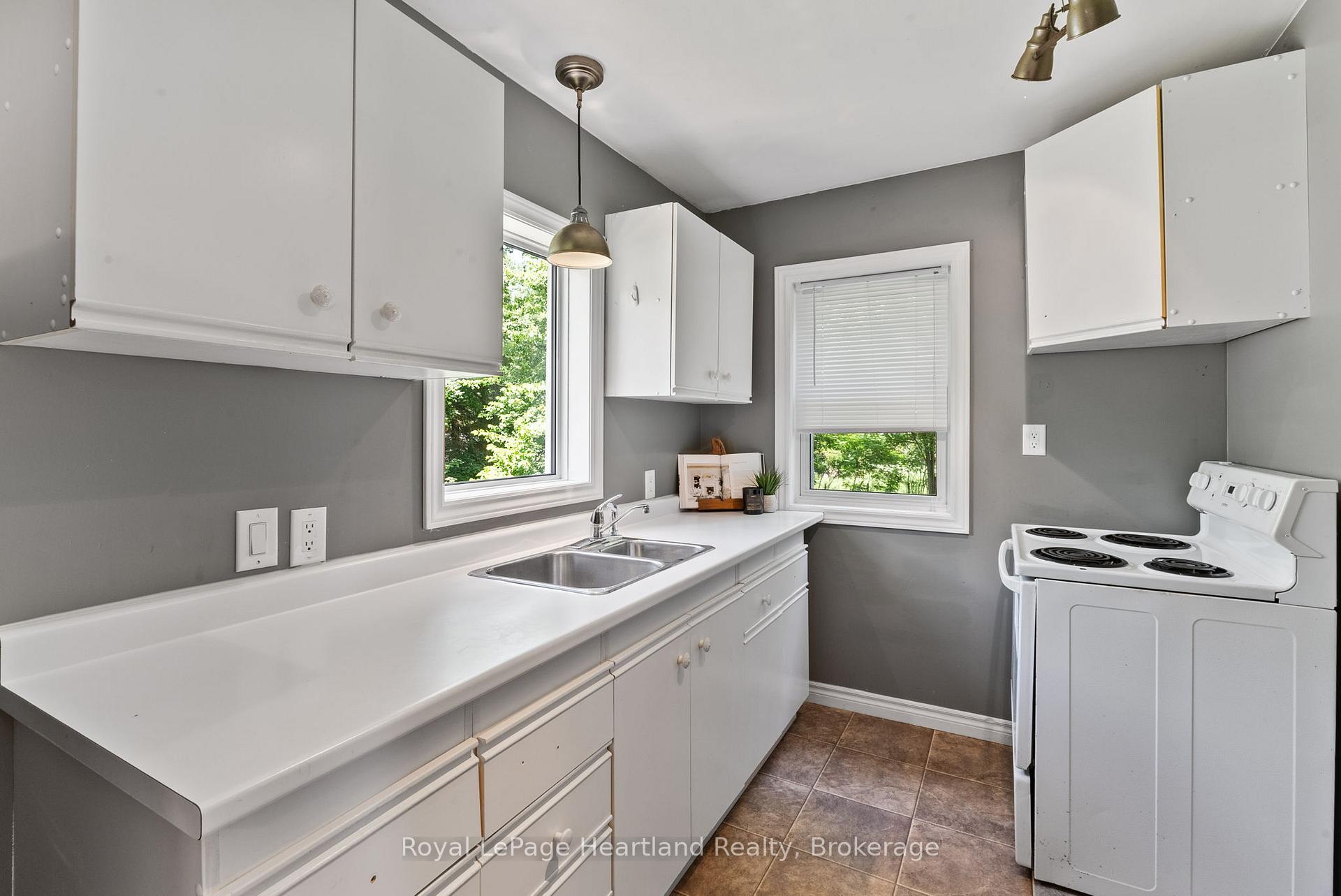 Photo 32 of 12 Brandon Street, Morris Turnberry, Belgrave — HOMEH