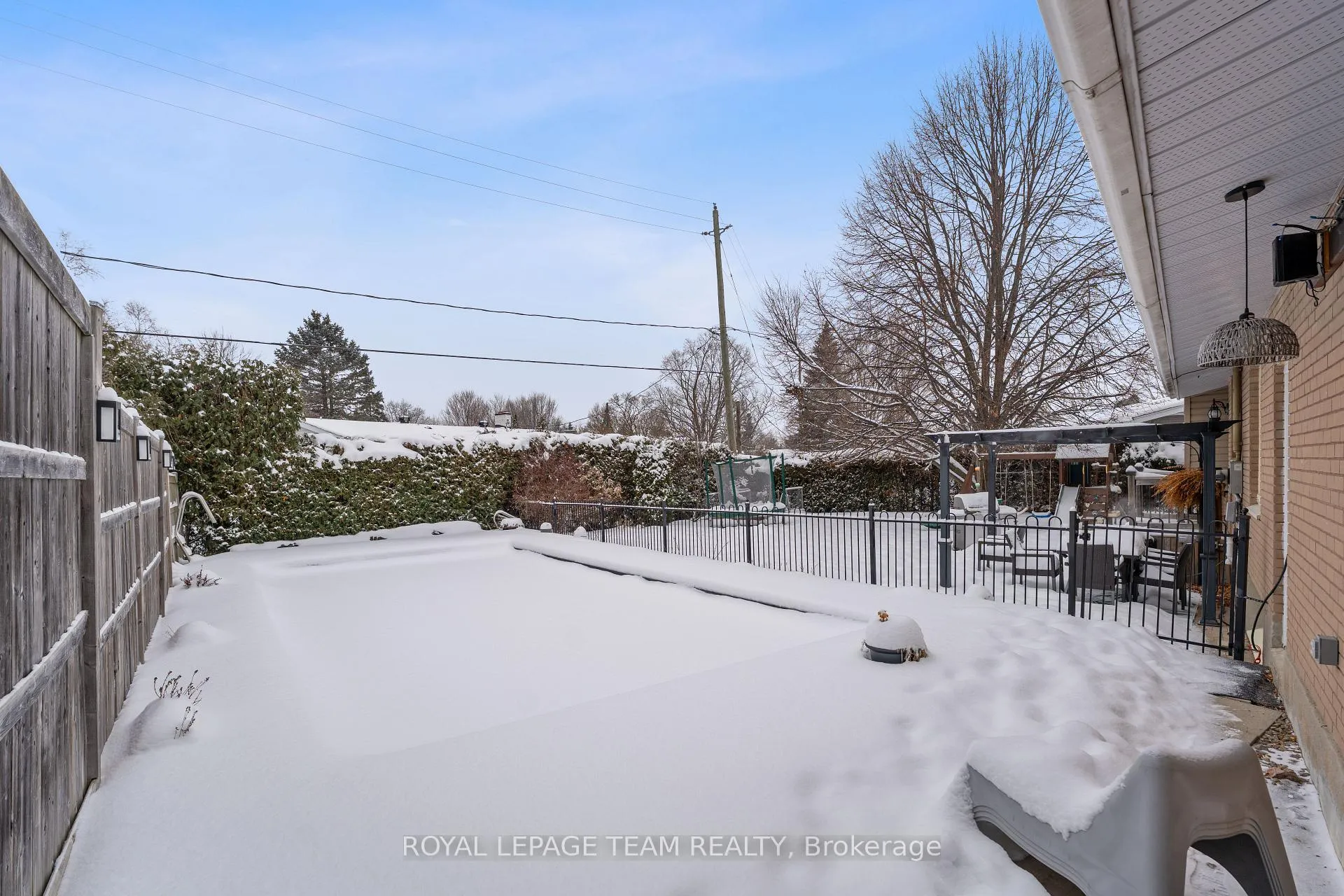 Photo 47 of 62 Crystal Beach Drive, Ottawa, Crystal Beach — HOMEH