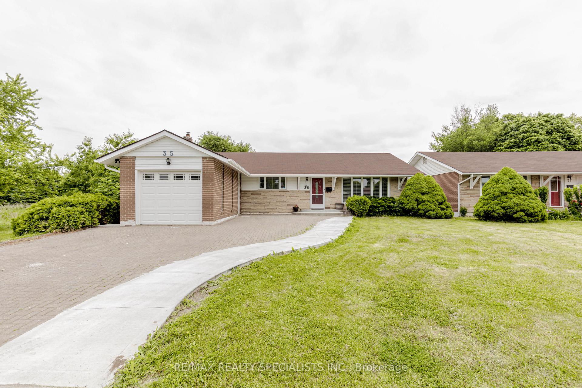 Photo 1 of 35 Addington Crescent, Brampton, Avondale — HOMEH