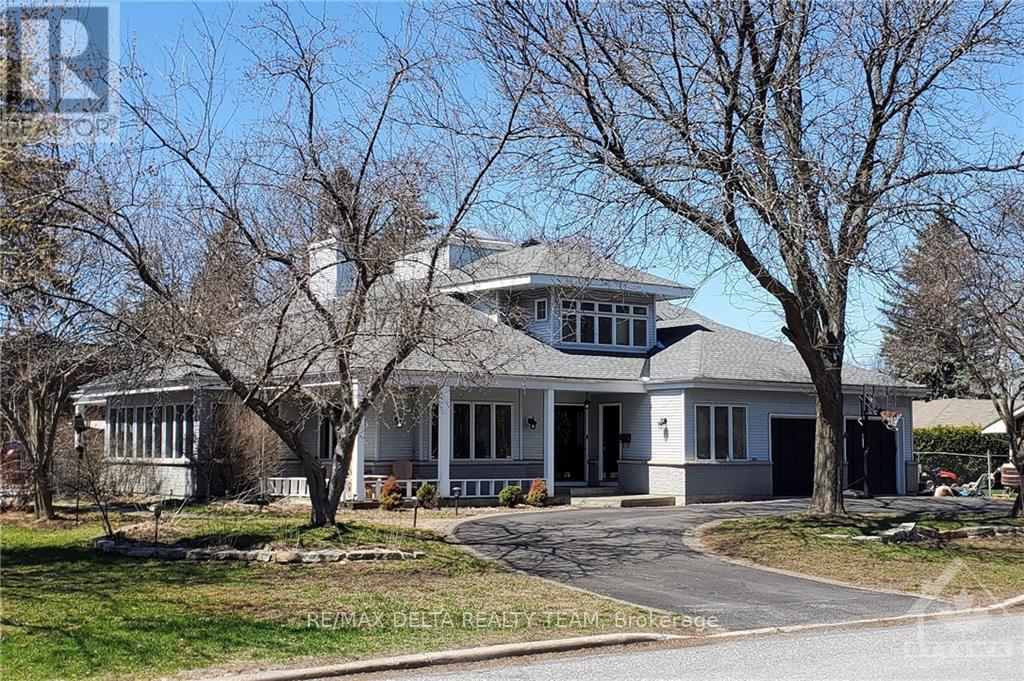 Front of 4 Aleutian Road
