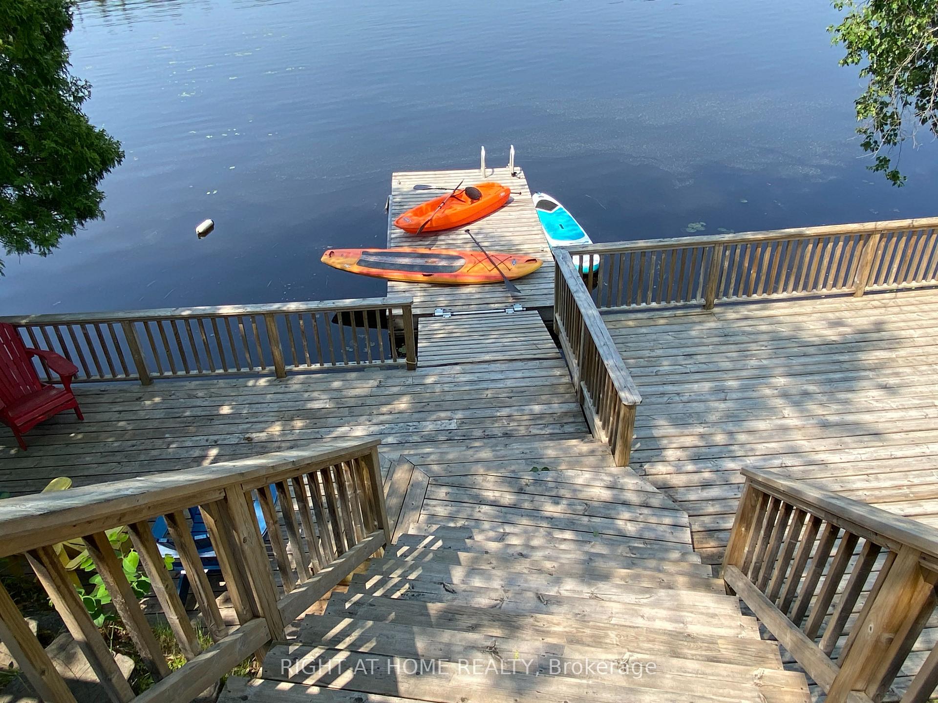 Photo 16 of 104 Lakeside Drive, McKellar — HOMEH